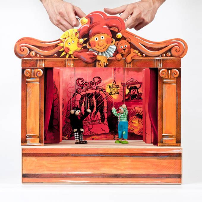 Puppet Theater – Puppets