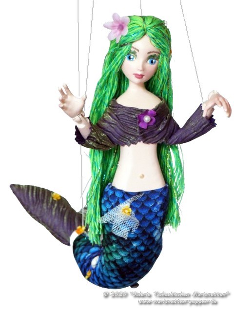 Mermaid Attina marionette
