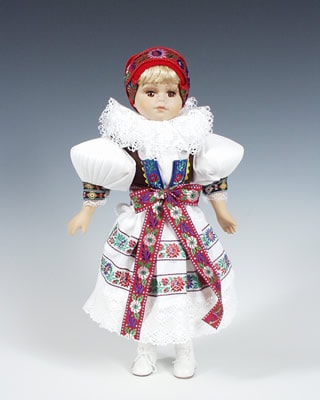 Hanacka czech doll